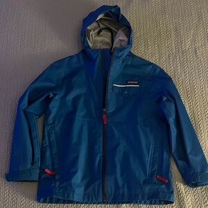 Patagonia Kids Rain Jacket Size Small - EUC